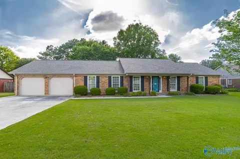 2012 Lancaster Ave, Decatur, AL 35603