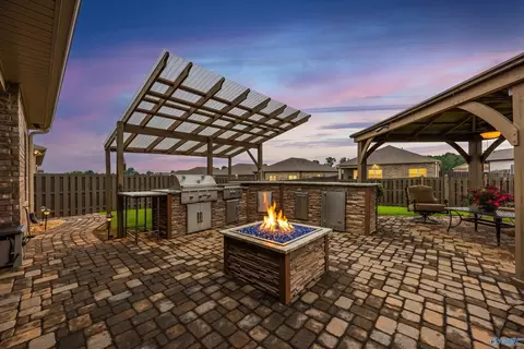 129 Oak Fletcher Dr, Harvest, AL 35749