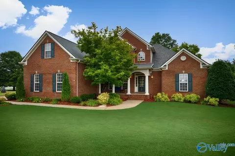 125 Wickerberry Ln, Madison, AL 35756