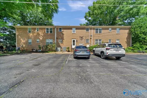 8223 Bailey Cove Rd #A, Huntsville, AL 35802