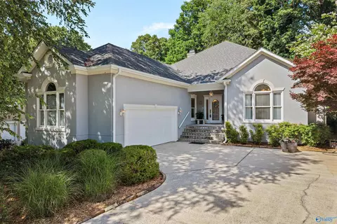 21 Ridgewood Cir, Union Grove, AL 35175
