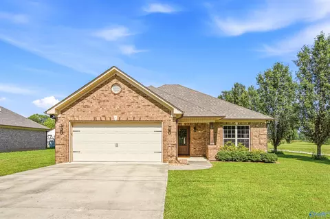 18720 Lydia Corey Rd, Athens, AL 35614