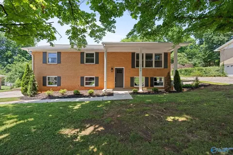 2209 Maysville Rd, Huntsville, AL 35811