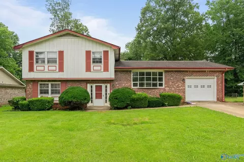 6219 Belgrade Dr, Huntsville, AL 35810
