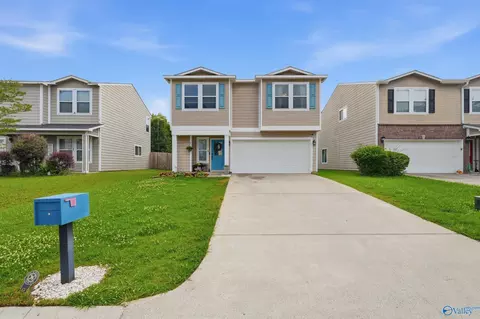 111 Blackwell Ct, Owens Cross Roads, AL 35763