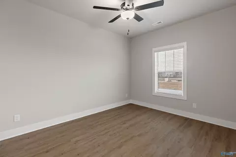 1516 Calistoga Cir, Huntsville, AL 35811
