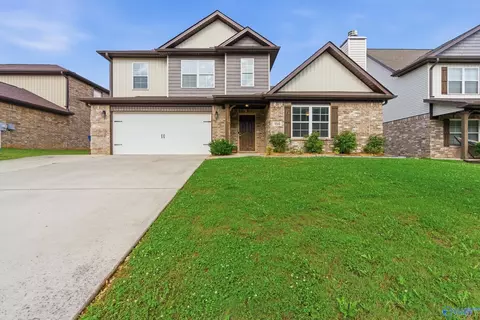 150 Heritage Way Dr, Toney, AL 35773
