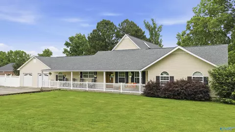 631 Old Highway 35, Fort Payne, AL 35968