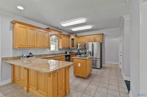 Kitchen - 116 Compass Point Dr, Madison, AL 35758 photo 1 of 3