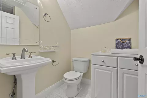 Bath - 116 Compass Point Dr, Madison, AL 35758 photo 7 of 8