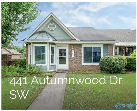 441 SW Autumnwood Dr, Decatur, AL 35601