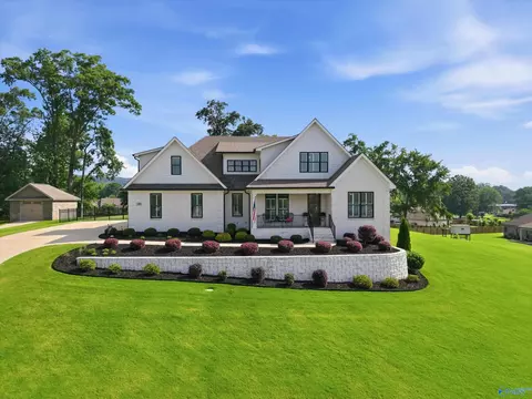70 Natures Way, Guntersville, AL 35976