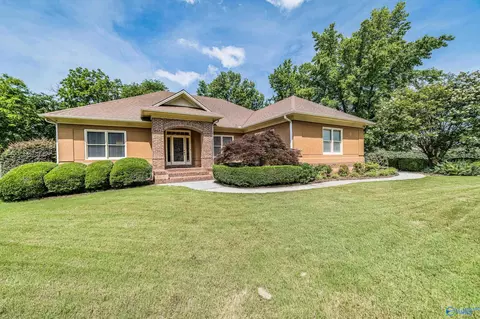 471 Highland Dr, Madison, AL 35758