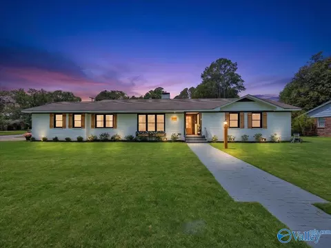 2305 Pennylane, Decatur, AL 35601