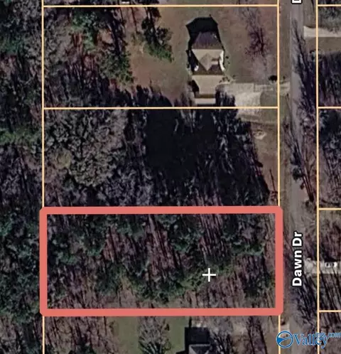 1 Dawn Dr, Toney, AL 35773