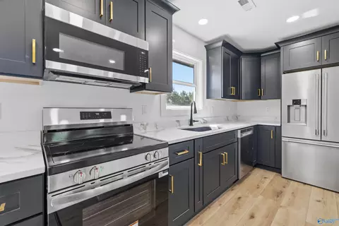 Kitchen - 3310 County Road 43, Section, AL 35771 photo 3 of 5