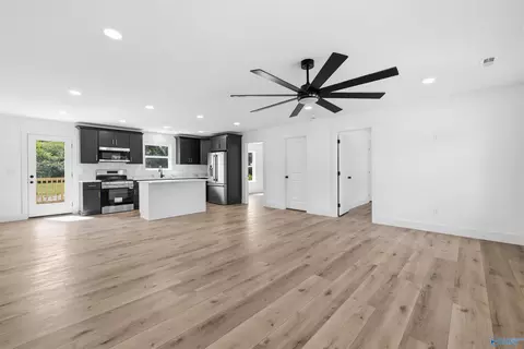 Entry Way - 3310 County Road 43, Section, AL 35771 photo 1 of 1