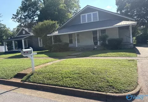 419 5th Ave, Decatur, AL 35601