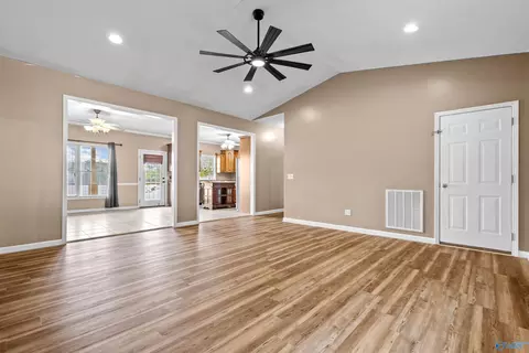 Living - 2023 Mohawk Cliff Rd, Ohatchee, AL 36271 photo 2 of 2