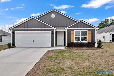 1114 Waverly Ln, Cullman, AL 35055