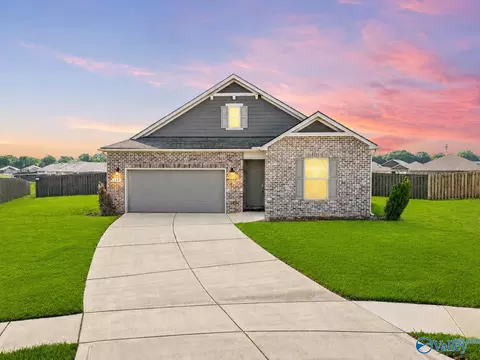 340 Mistfield St, Huntsville, AL 35811