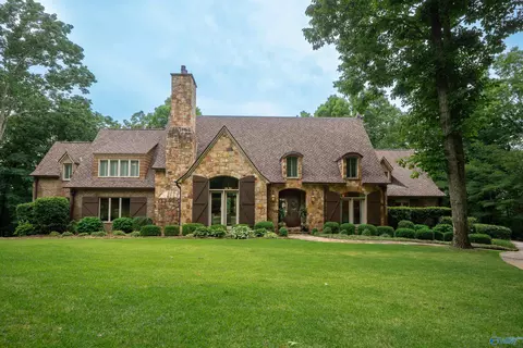 252 Pinnacle Pt, Union Grove, AL 35175