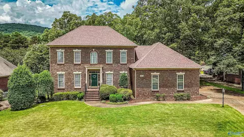 3021 Boundary Oaks Dr, Owens Cross Roads, AL 35763