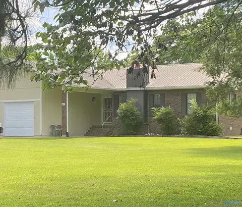 616 Browns Chapel Rd, Rainsville, AL 35986
