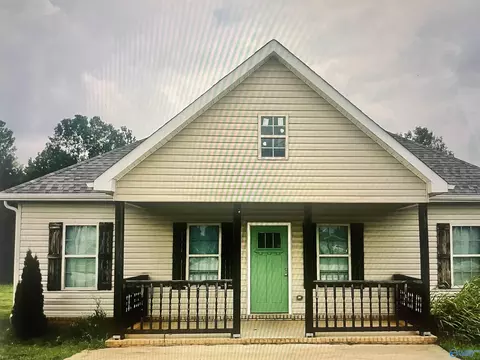 96 Spring Valley Dr, Danville, AL 35619
