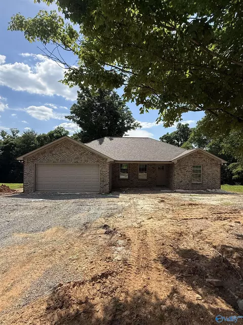 25929 Veto Rd, Elkmont, AL 35620