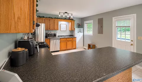 Kitchen - 310 Mountain Home Rd, Trinity, AL 35673 photo 9 of 9