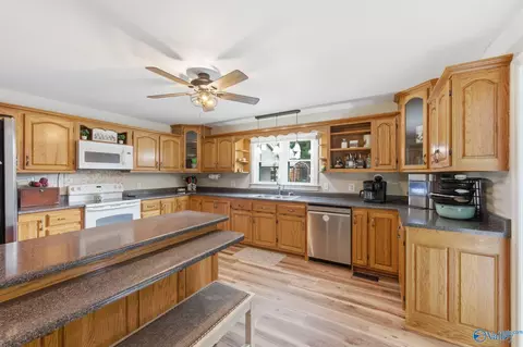 Kitchen - 4409 Hwy 55, Eva, AL 35621 photo 1 of 3