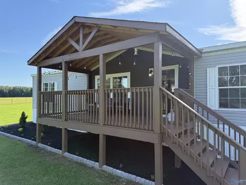 2136 County Road 214, Moulton, AL 35650