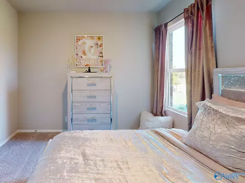 Bedroom - 1064 John Ave, Trinity, AL 35673 photo 5 of 5