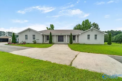 1304 Horton Rd, Albertville, AL 35950