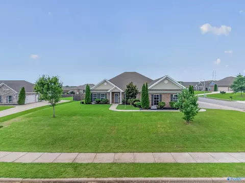 244 Cozy Creek Rd, Meridianville, AL 35759
