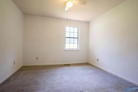 Bedroom - 206 Sunset St, Centre, AL 35960 photo 5 of 6