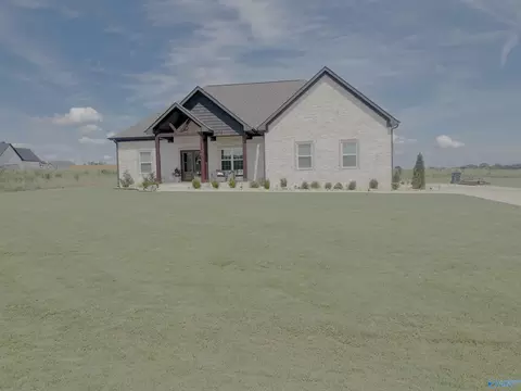 241 Hummingbird Way, Killen, AL 35645