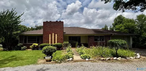 3565 Valley St, Leesburg, AL 35983