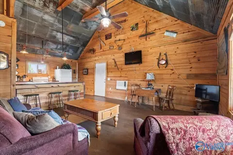 Living - 2602 Ridge Rd, Addison, AL 35540 photo 4 of 6