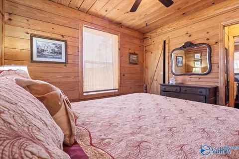 Bedroom - 2602 Ridge Rd, Addison, AL 35540 photo 5 of 18