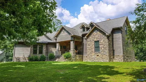 19945 Scenic Hwy, Mentone, AL 35984