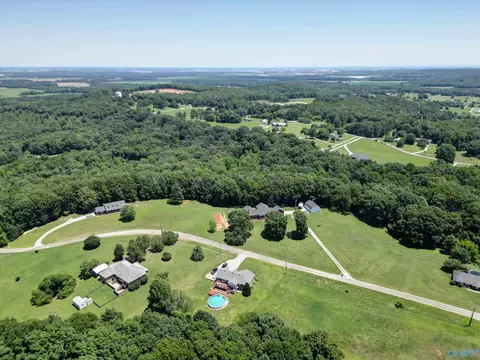 340 County Road 379, Trinity, AL 35673 photo 9
