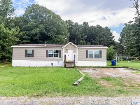 2983 Kershaw Quarters Rd, Gadsden, AL 35903