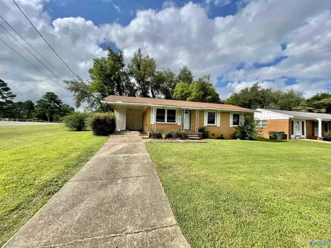 3010 Belafonte Ave, Huntsville, AL 35816