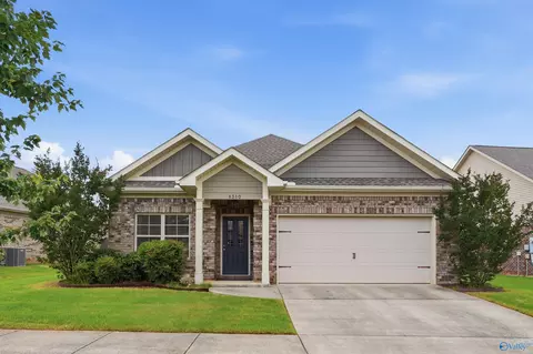 8310 Stillwater Cir, Huntsville, AL 35806