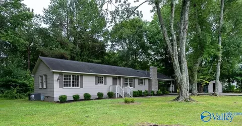 20244 Elkton Rd, Athens, AL 35614