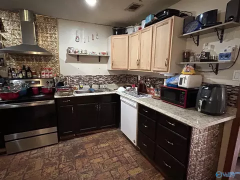 Kitchen - 603 Masterson Ave, Chickasaw, AL 36611 photo 2 of 5