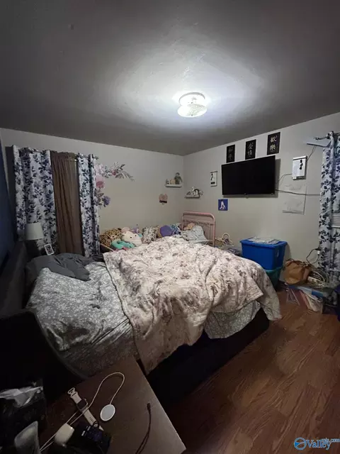 Bedroom - 603 Masterson Ave, Chickasaw, AL 36611 photo 2 of 3