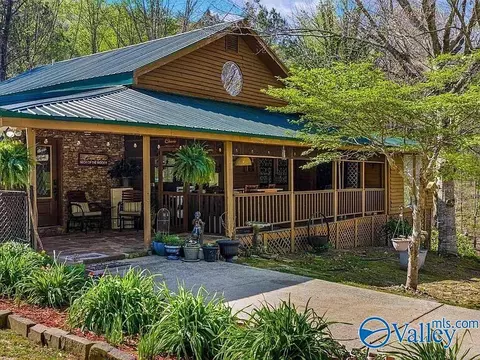 3851 Hixon Rd, Fort Payne, AL 35967